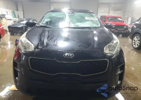 2017 Kia Sportage Lx z USA, uszkodzony, nr VIN KNDPM3AC2H7066856
